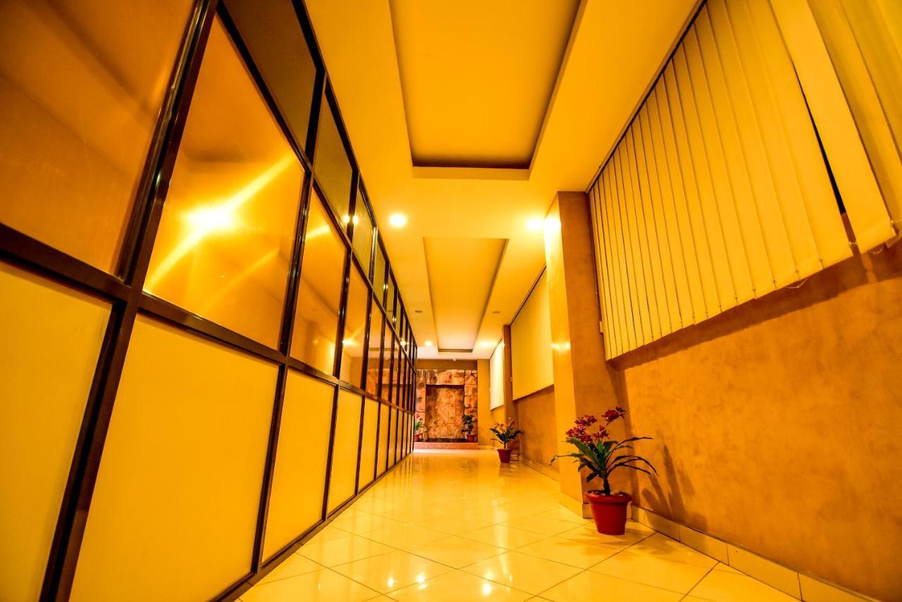 Hotel Ok Kampala Exterior foto